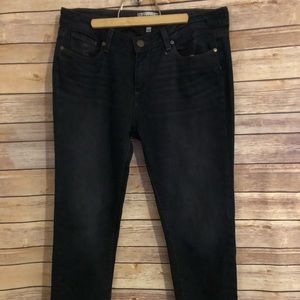 PAIGE Skinny Jeans 28